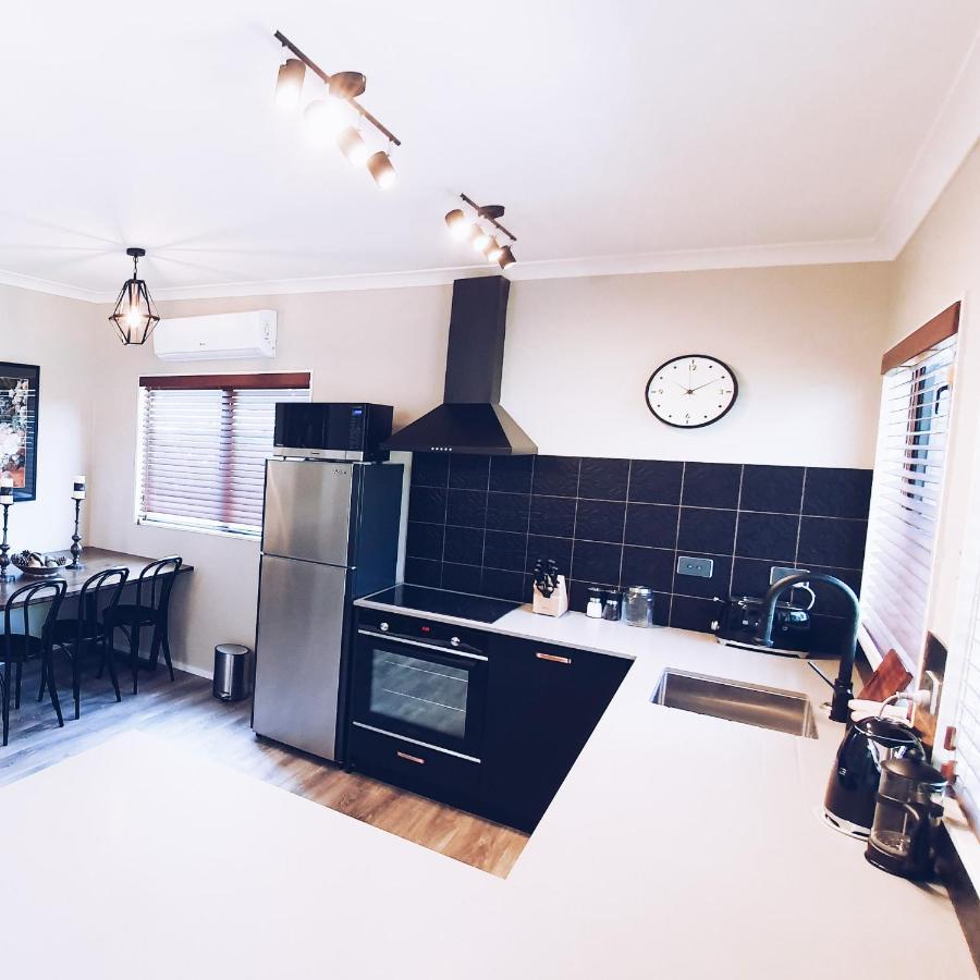 Sunny Brae Cottages ตาอูรังกา ภายนอก รูปภาพ